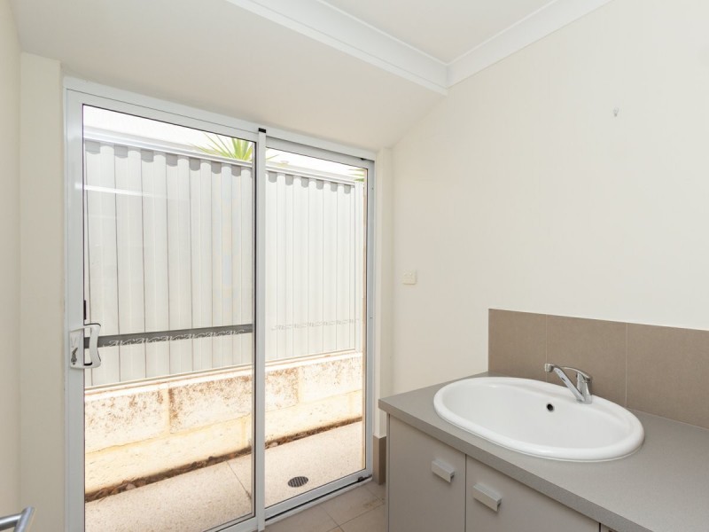 1 Hanretty Road, Byford WA 6122