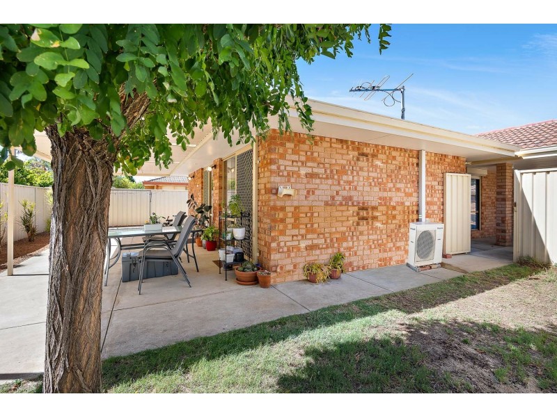 Unit 17/11 Apley Street, Maddington WA 6109