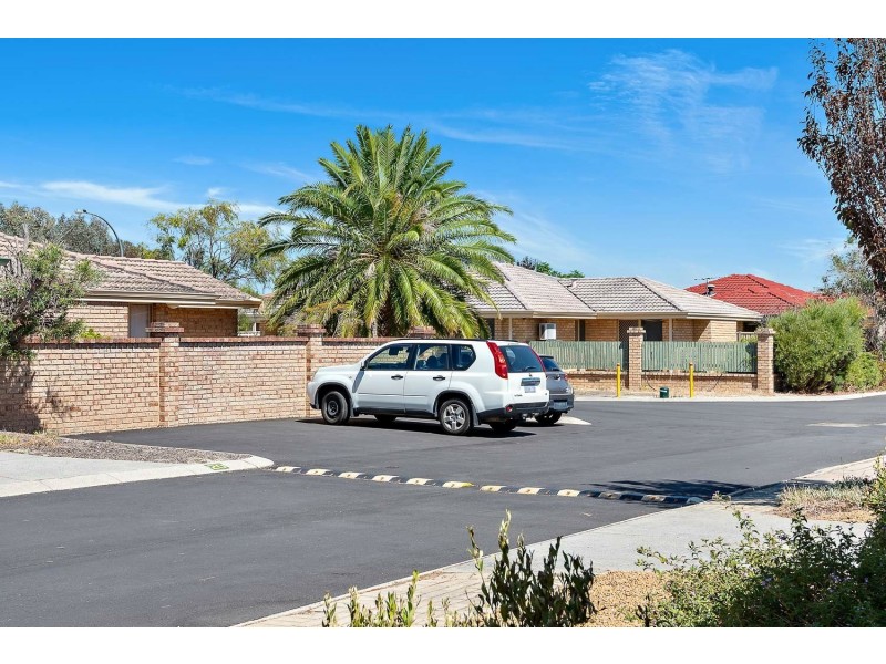 Unit 17/11 Apley Street, Maddington WA 6109