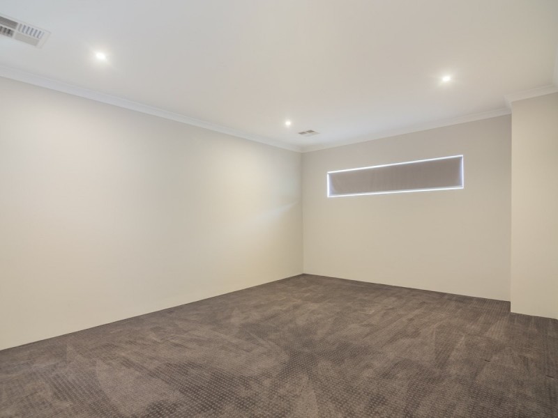 198 Fern Road, Wilson WA 6107