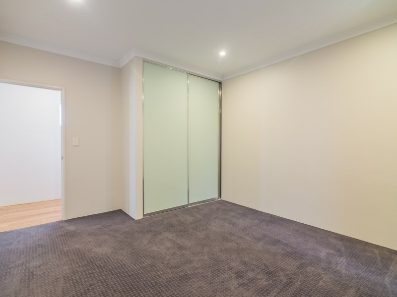 198 Fern Road, Wilson WA 6107