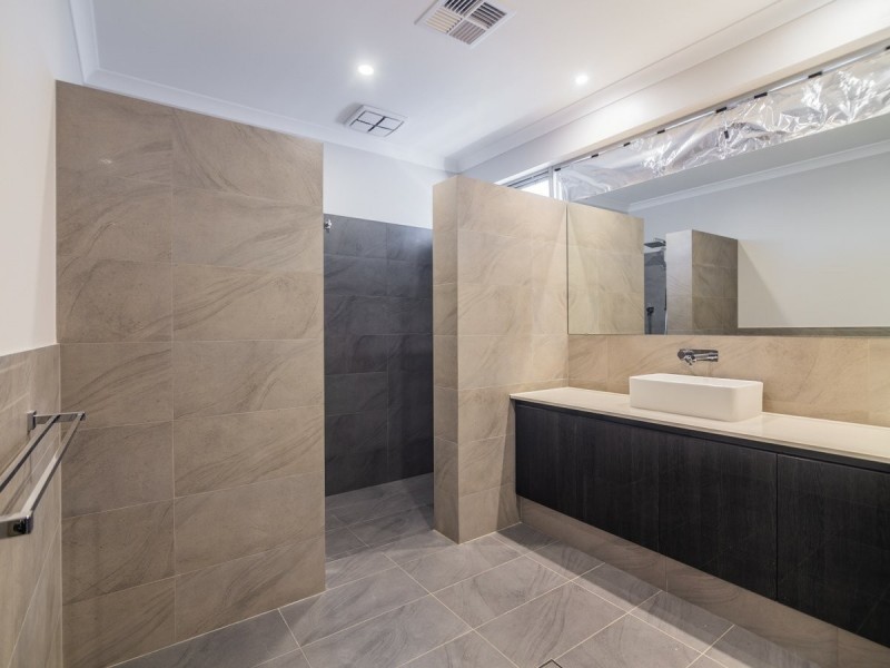 198 Fern Road, Wilson WA 6107
