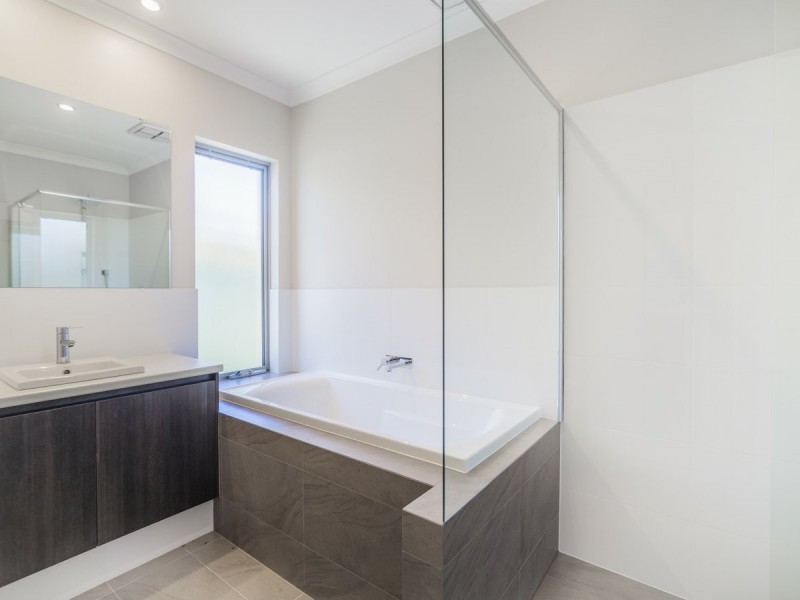 198 Fern Road, Wilson WA 6107