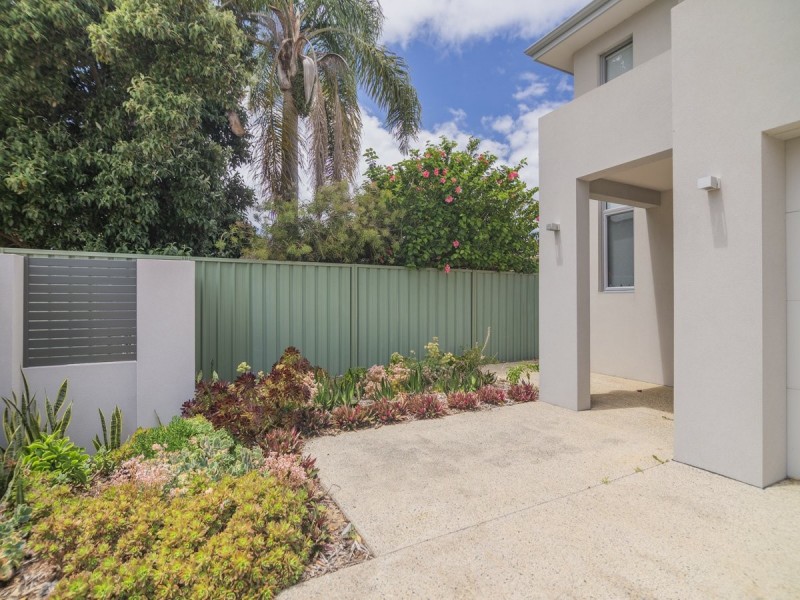 198 Fern Road, Wilson WA 6107
