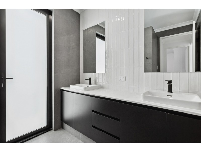 12 Swanston Street, Yokine WA 6060