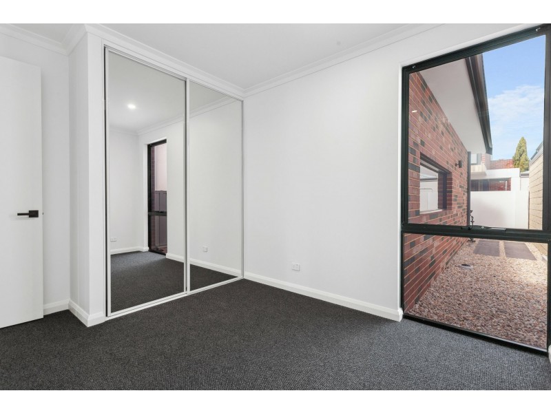 12 Swanston Street, Yokine WA 6060