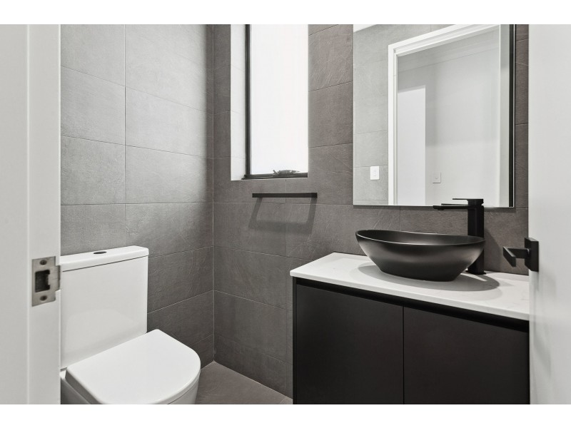 12 Swanston Street, Yokine WA 6060