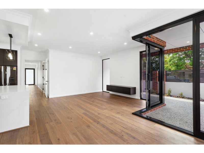 12 Swanston Street, Yokine WA 6060