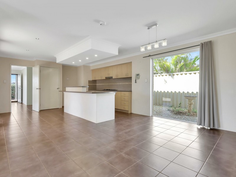 19 Fairbourne Approach, Butler WA 6036