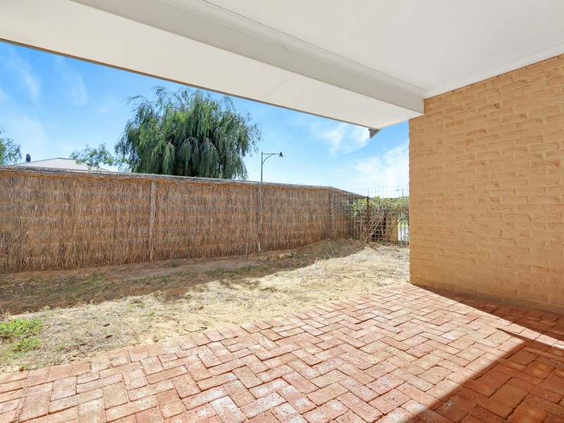 19 Fairbourne Approach, Butler WA 6036