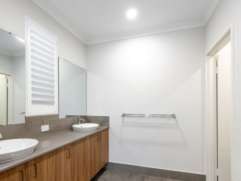 3 Basilio Avenue, Landsdale WA 6065