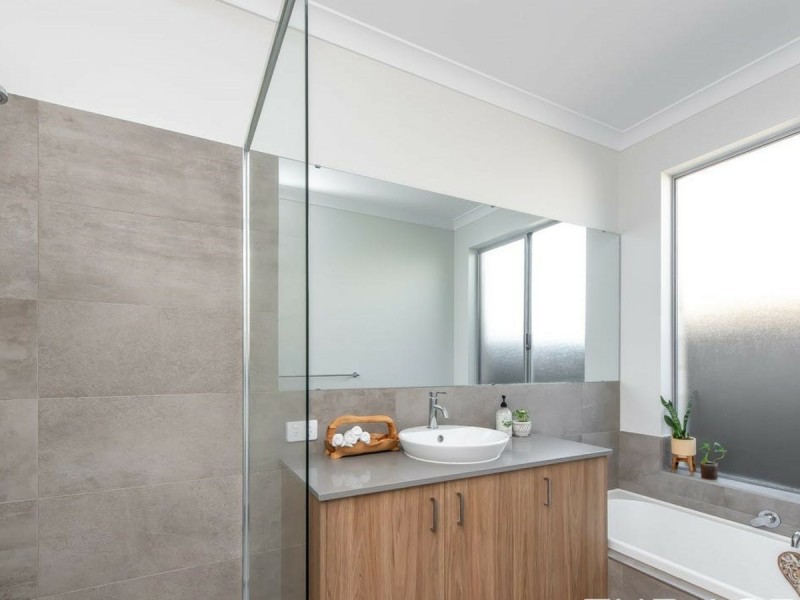 3 Basilio Avenue, Landsdale WA 6065