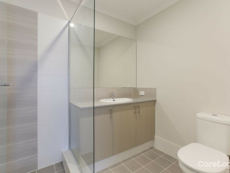 12 Aquila Loop, Piara Waters WA 6112