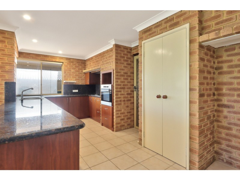 10 Cassidy Place, Murdoch WA 6150