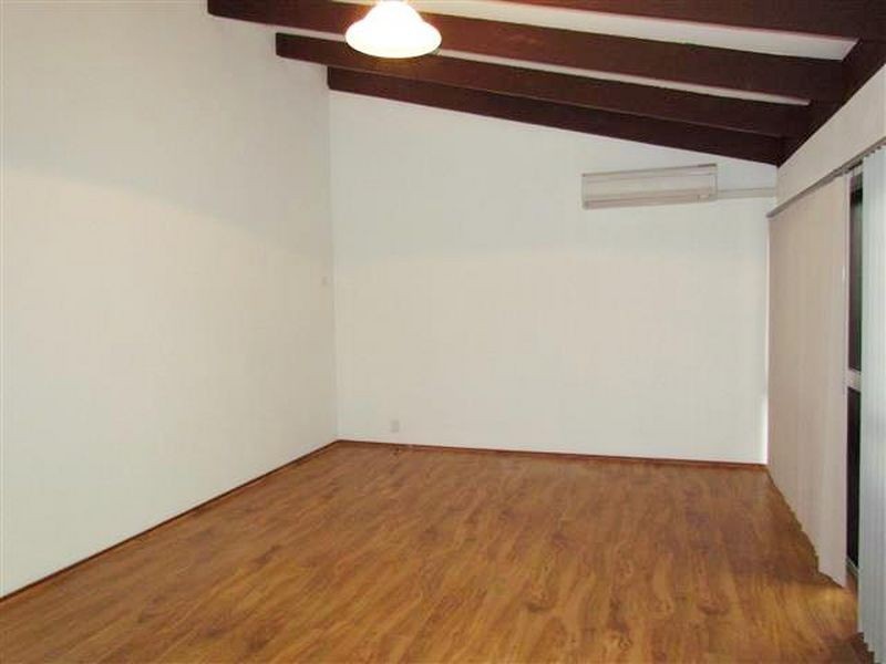 Unit 1/8 Cale Street, Como WA 6152