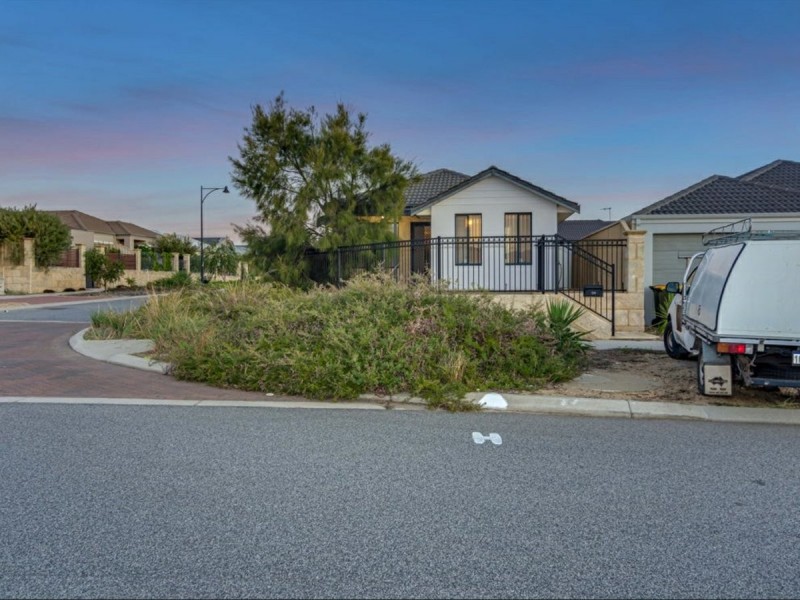 69 Carmathen Avenue, Butler WA 6036