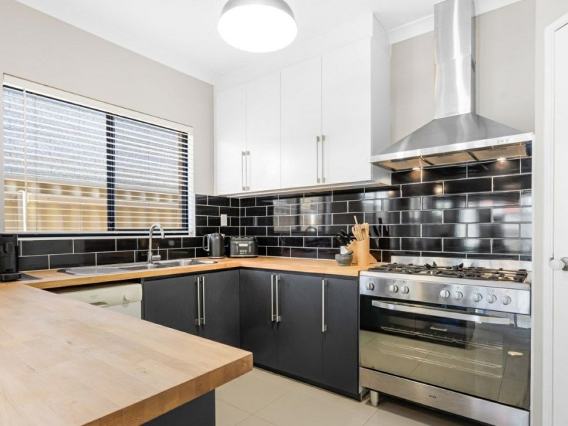 44 Benenden Avenue, Butler WA 6036
