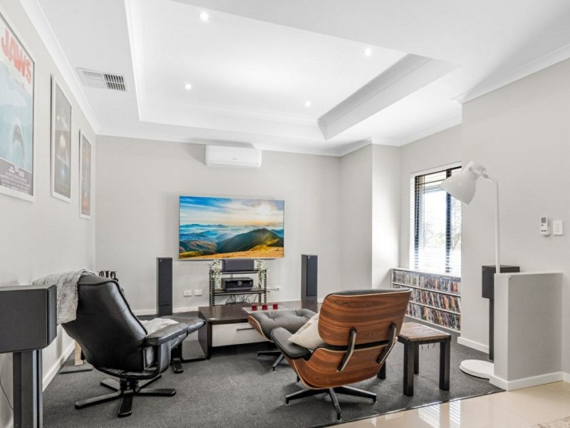 44 Benenden Avenue, Butler WA 6036