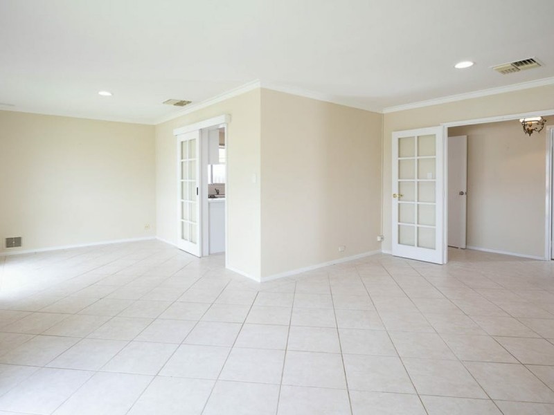 18 Mayo Court, Parkwood WA 6147