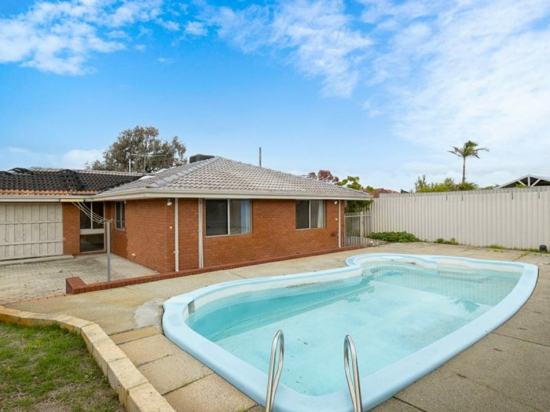 18 Mayo Court, Parkwood WA 6147