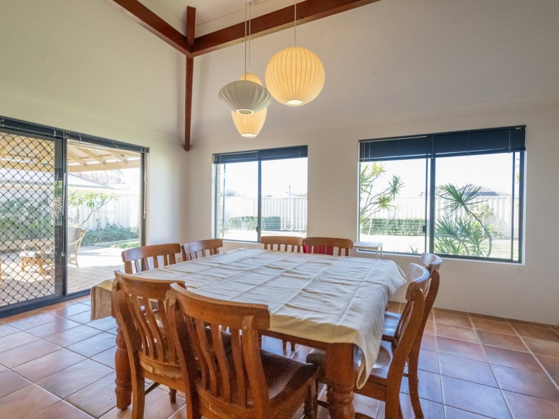 7 Modong Street, Dalyellup WA 6230