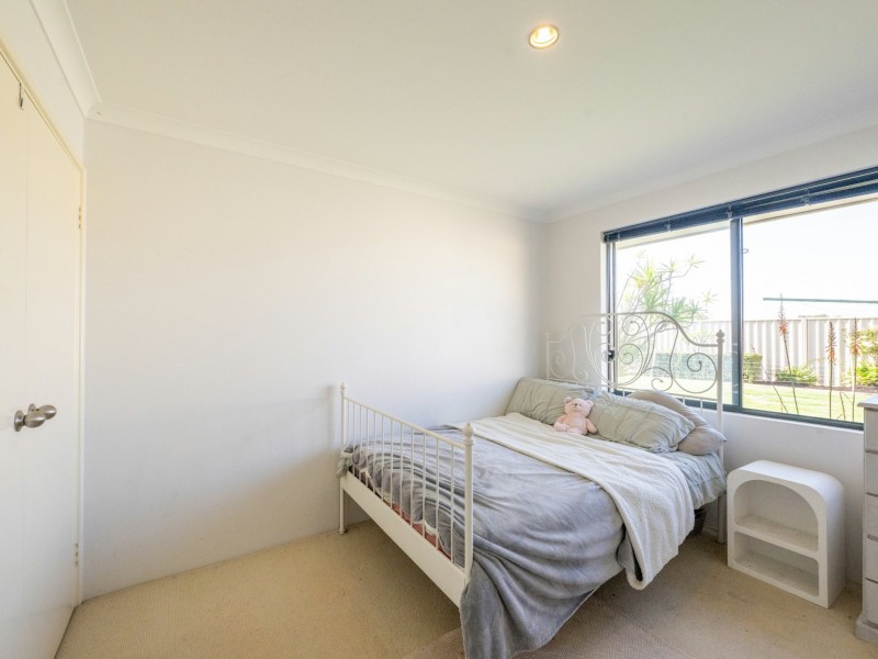 7 Modong Street, Dalyellup WA 6230