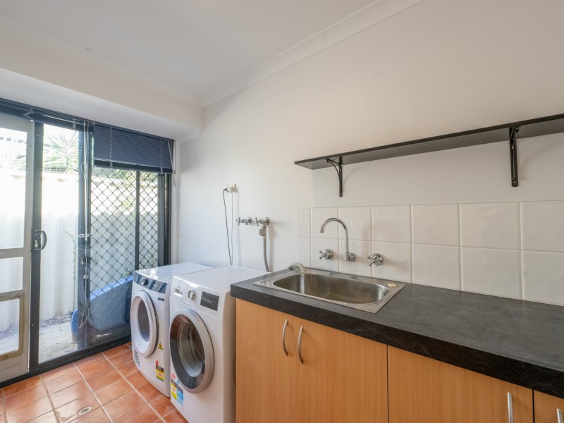 7 Modong Street, Dalyellup WA 6230