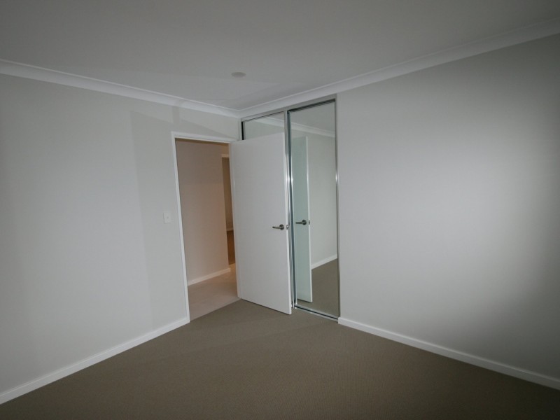 7 Addington Loop, Piara Waters WA 6112