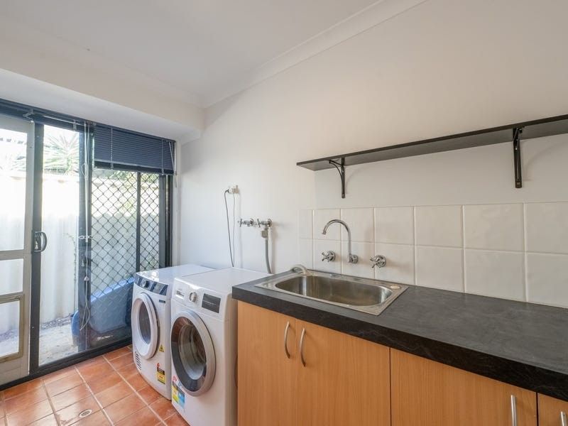 7 Modong Street, Dalyellup WA 6230