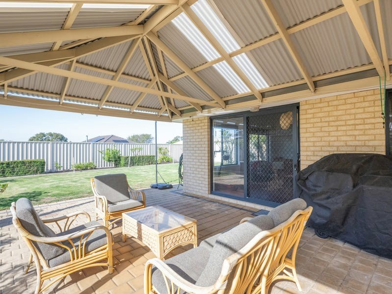 7 Modong Street, Dalyellup WA 6230