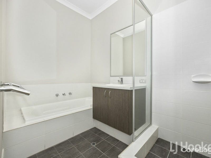 325 Benenden Avenue, Alkimos WA 6038