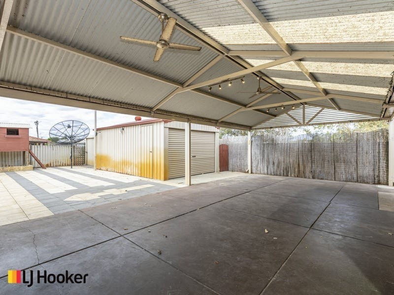 1 Nerida Way, Parkwood WA 6147