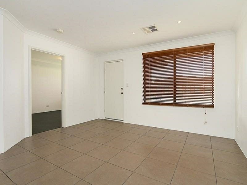 7 Gowrie Approach, Canning Vale WA 6155