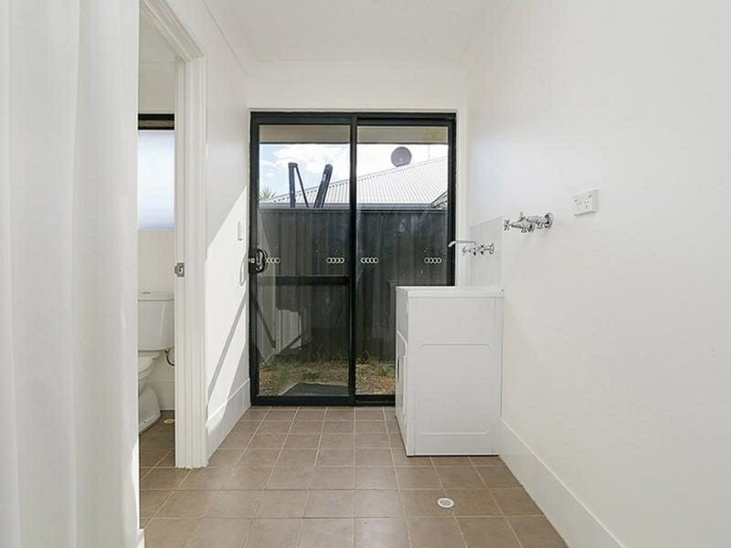 7 Gowrie Approach, Canning Vale WA 6155