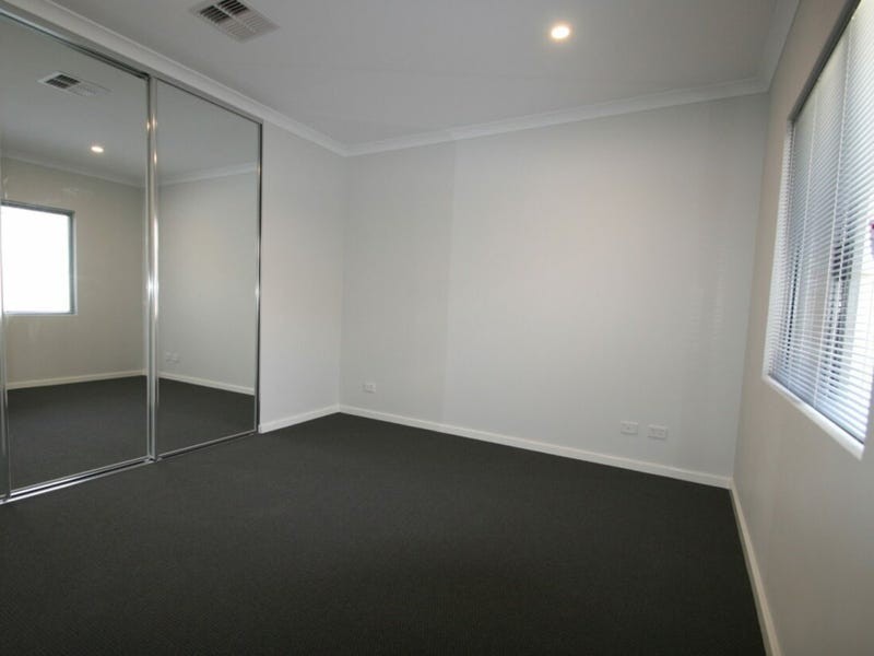 48 Interdominion View, Piara Waters WA 6112