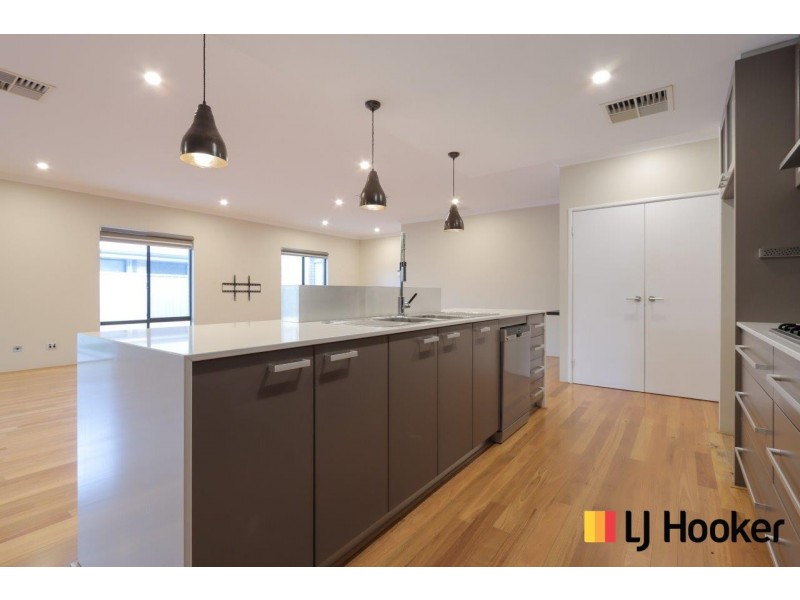 40 Carbine Loop, Banksia Grove WA 6031