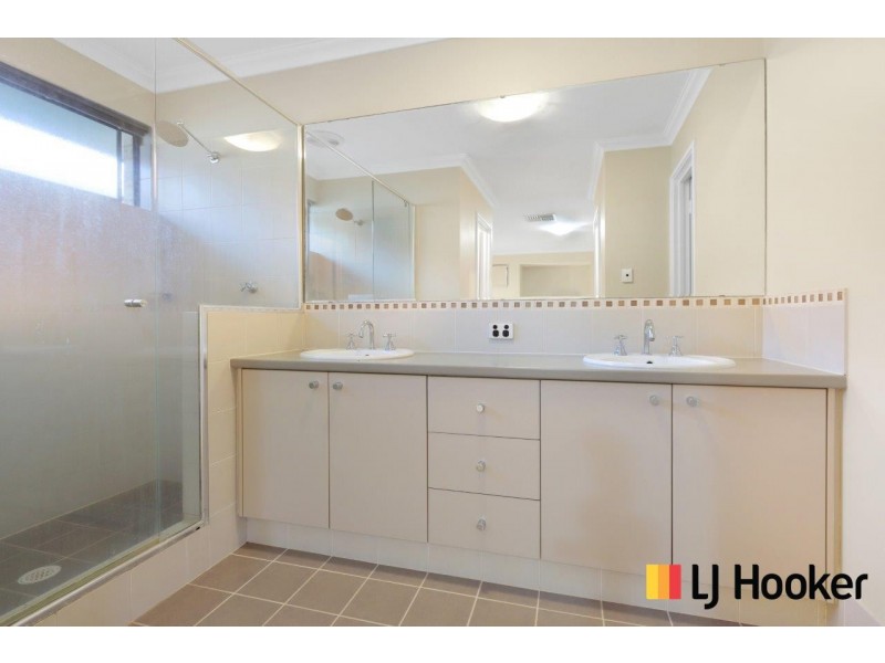 40 Carbine Loop, Banksia Grove WA 6031