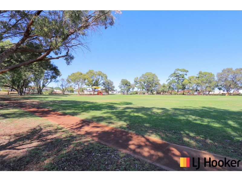 68 Newton Street, Spearwood WA 6163