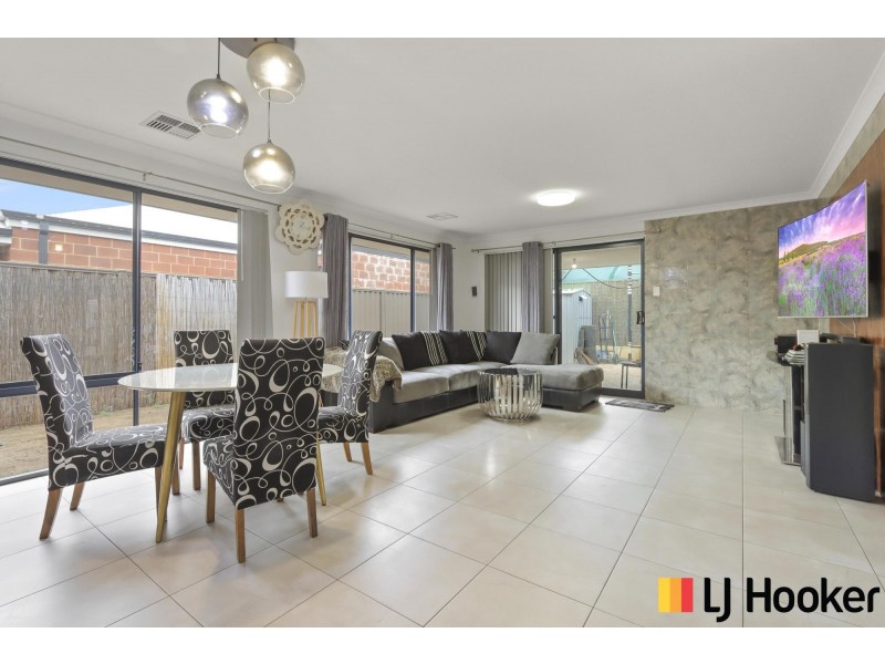 5 Doubtful Chase, Gosnells WA 6110