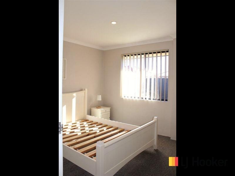 26 Larsen Road, Byford WA 6122