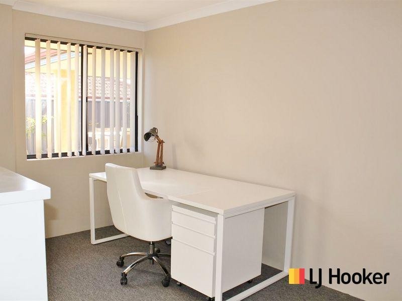 26 Larsen Road, Byford WA 6122