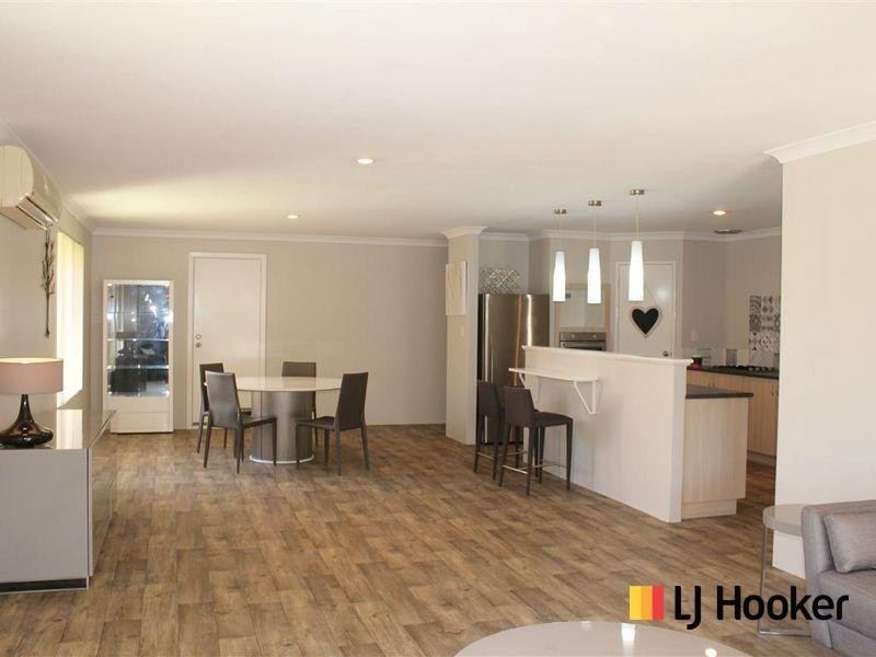 26 Larsen Road, Byford WA 6122