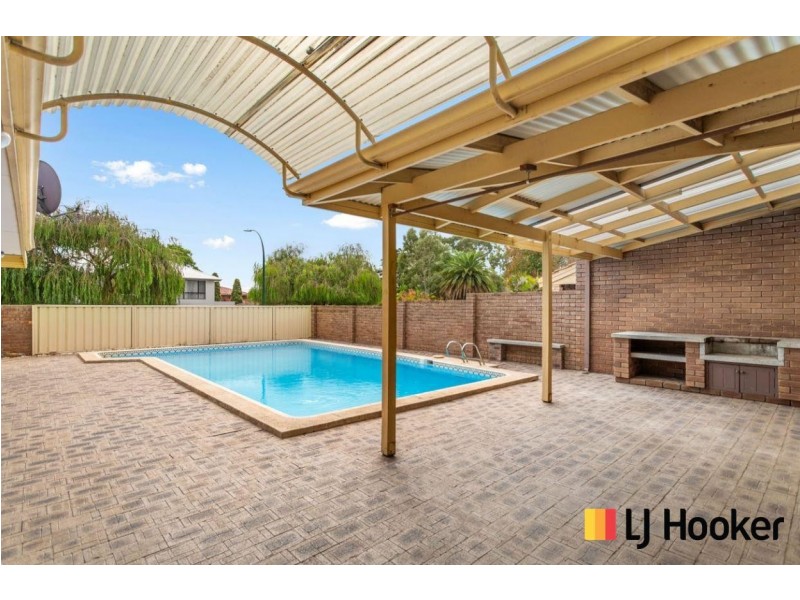 1 Ionic Place, Shelley WA 6148