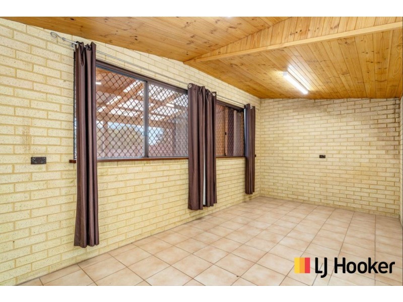 1 Ionic Place, Shelley WA 6148