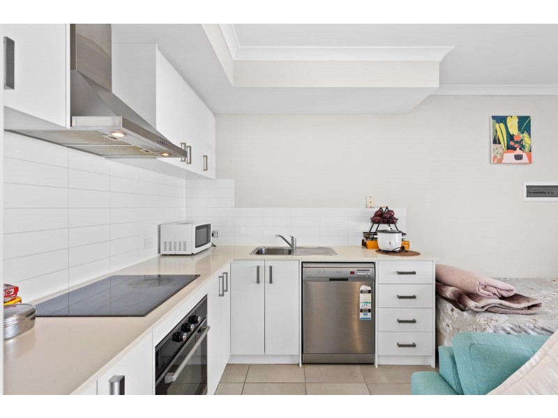 2/111 Kooyong Road, Rivervale WA 6103