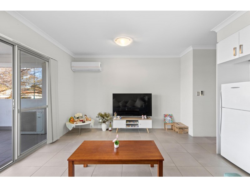 2/111 Kooyong Road, Rivervale WA 6103