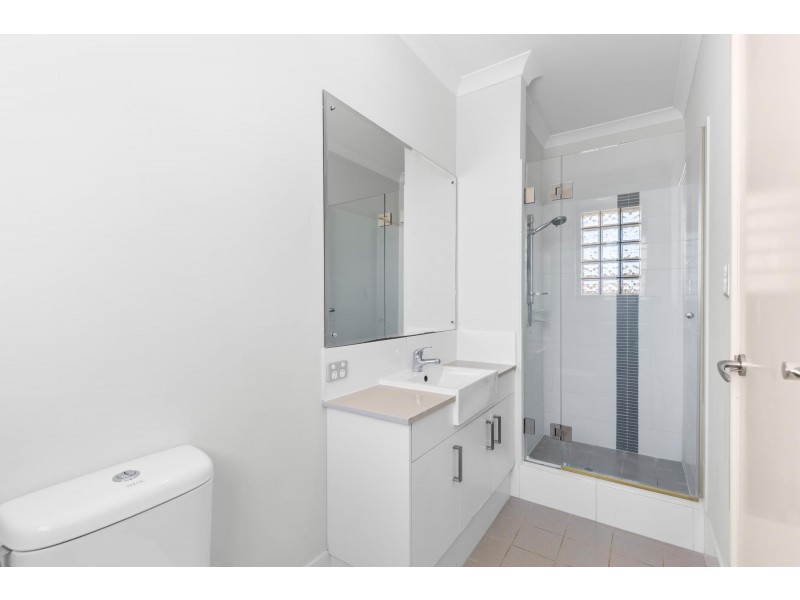 2/111 Kooyong Road, Rivervale WA 6103