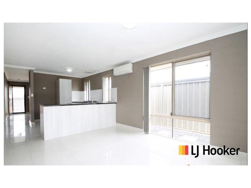 355 Lambeth Circle, Wellard WA 6170