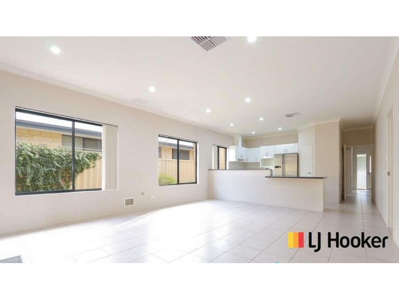 128 Beenyup Road, Atwell WA 6164