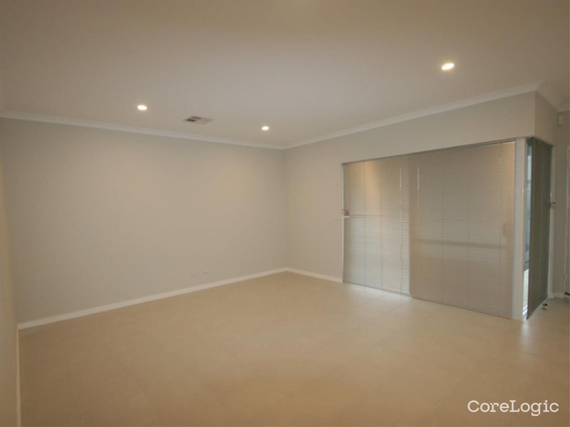 7 Addington Loop, Piara Waters WA 6112